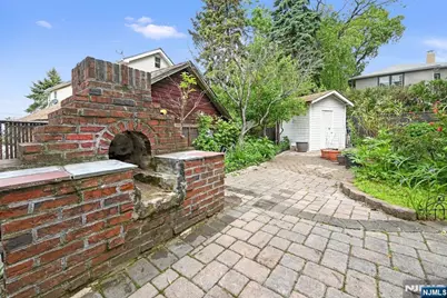 497 Oakdene Avenue, Ridgefield, NJ 07657 - Photo 6