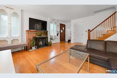 497 Oakdene Avenue, Ridgefield, NJ 07657 - Photo 12
