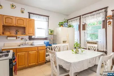 985-987 E 23rd Street, Paterson, NJ 07513 - Photo 14