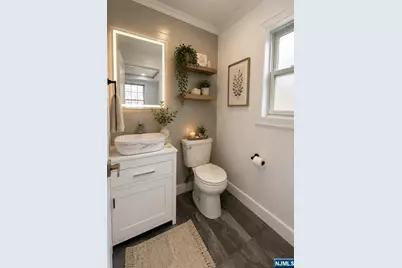 167 Kipp Avenue, Hasbrouck Heights, NJ 07604 - Photo 4