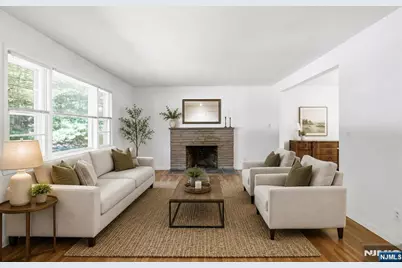 472 Cedar Hill Avenue, Wyckoff Township, NJ 07481 - Photo 12