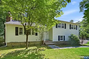 472 Cedar Hill Ave, Wyckoff Township, NJ 07481 - Photo 2