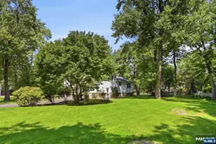 472 Cedar Hill Ave, Wyckoff Township, NJ 07481 - Photo 6