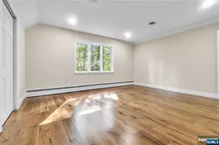 17 Deerhill Dr, Ho Ho Kus, NJ 07423 - Photo 32