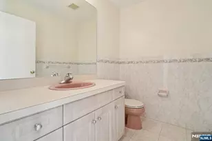 2452 Camner Street A, Fort Lee, NJ 07024 - Photo 12