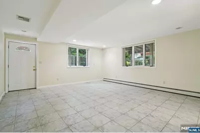 2452 Camner Street A #A, Fort Lee, NJ 07024 - Photo 24