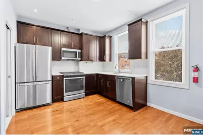 307 Henry Street 2 #2, Fairview, NJ 07022 - Photo 4
