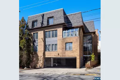 319 Gorge Road, Cliffside Park, NJ 07010 - Photo 2