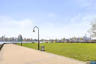 1125 Maxwell Ln 540, Hoboken, NJ 07030 - Photo 32