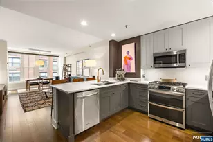 1125 Maxwell Ln 540, Hoboken, NJ 07030 - Photo 8