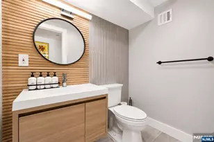 522 Martin Luther King Dr, Jersey City, NJ 07304 - Photo 24