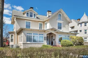 94 Park Street 2R, Montclair, NJ 07042 - Photo 2