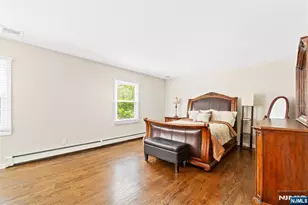 215 Oak Ave, Wyckoff Township, NJ 07481 - Photo 32
