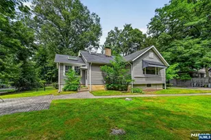 42 De Baun Ave, Ramsey, NJ 07446 - Photo 8