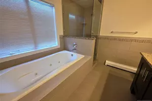 527 Roff Ave B, Palisades Park, NJ 07650 - Photo 14