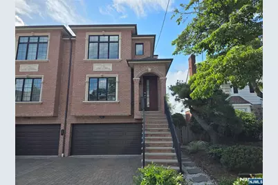 527 Roff Avenue B #B, Palisades Park, NJ 07650 - Photo 2