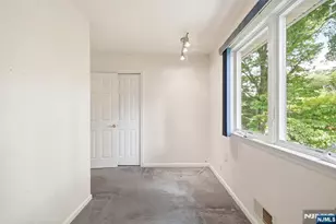 1 Sunrise Dr, Montvale, NJ 07645 - Photo 18