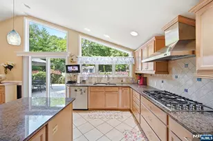 1 Sunrise Dr, Montvale, NJ 07645 - Photo 16