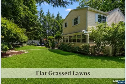 51 Arbor Drive, Ho Ho Kus, NJ 07423 - Photo 16