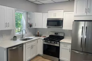 606 Wyckoff Ave A, Mahwah, NJ 07430 - Photo 10