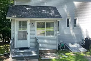 606 Wyckoff Ave A, Mahwah, NJ 07430 - Photo 4