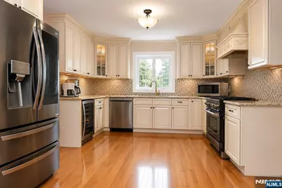 520 W Saddle River Road, Upper Saddle River, NJ 07458 - Photo 12