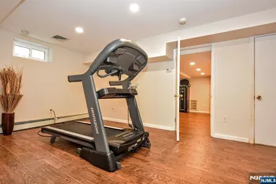 520 W Saddle River Road, Upper Saddle River, NJ 07458 - Photo 32