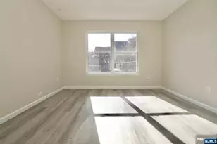 212 N 1st St, Paterson, NJ 07522 - Photo 10