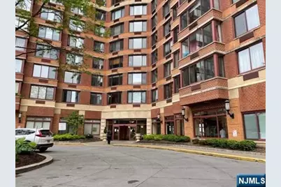 100 Old Palisade 2710 #2710, Fort Lee, NJ 07024 - Photo 1