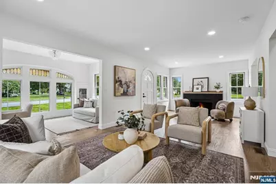 332 Meadowbrook Avenue, Ridgewood, NJ 07450 - Photo 10