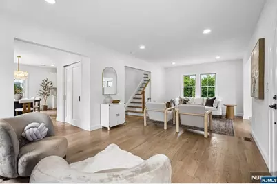 332 Meadowbrook Avenue, Ridgewood, NJ 07450 - Photo 6