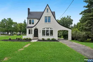 332 Meadowbrook Ave, Ridgewood, NJ 07450 - Photo 1