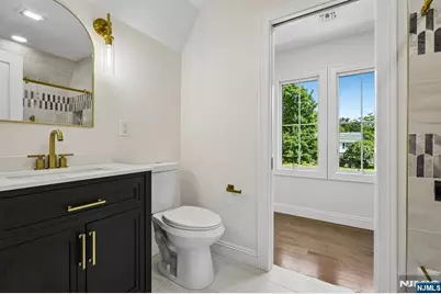 332 Meadowbrook Avenue, Ridgewood, NJ 07450 - Photo 34