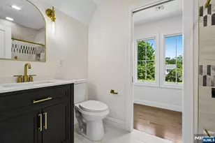 332 Meadowbrook Ave, Ridgewood, NJ 07450 - Photo 34