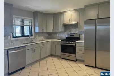 62 Morrell Place B #B, Garfield, NJ 07026 - Photo 4