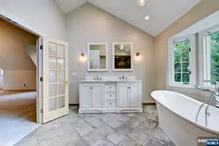 416 Hidden Valley Ct, Wyckoff Township, NJ 07481 - Photo 30