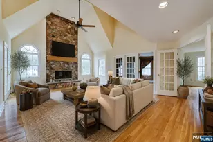 416 Hidden Valley Ct, Wyckoff Township, NJ 07481 - Photo 12