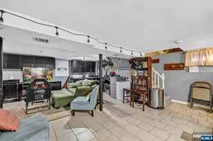 446 Clifton Ave, Newark, NJ 07104 - Photo 18