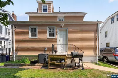 446 Clifton Avenue, Newark, NJ 07104 - Photo 20