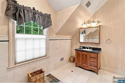 168 Birch Road, Franklin Lakes, NJ 07417 - Photo 40
