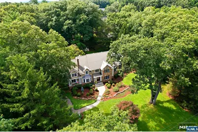 168 Birch Road, Franklin Lakes, NJ 07417 - Photo 2