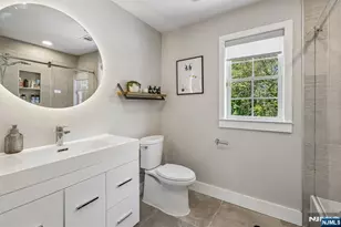 745 Gettysburg Pl, Paramus, NJ 07652 - Photo 28