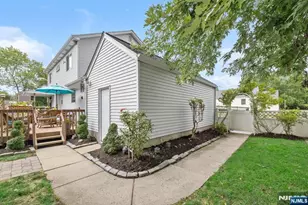 663 Plympton St, New Milford, NJ 07646 - Photo 30