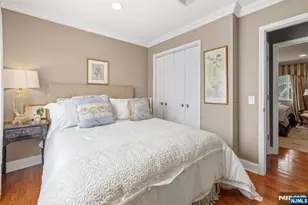 663 Plympton St, New Milford, NJ 07646 - Photo 6