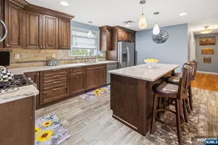 663 Plympton St, New Milford, NJ 07646 - Photo 18