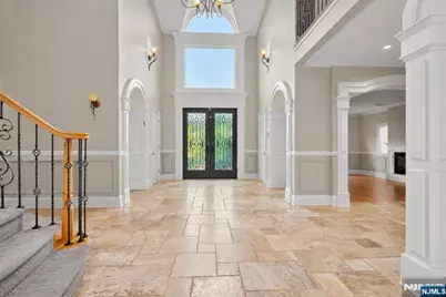 412 Valley View Avenue, Paramus, NJ 07652 - Photo 2