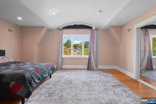 412 Valley View Ave, Paramus, NJ 07652 - Photo 12