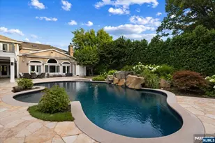 412 Valley View Ave, Paramus, NJ 07652 - Photo 50