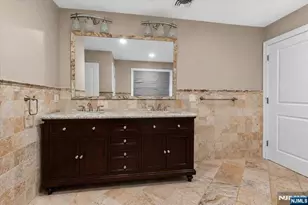 412 Valley View Ave, Paramus, NJ 07652 - Photo 36