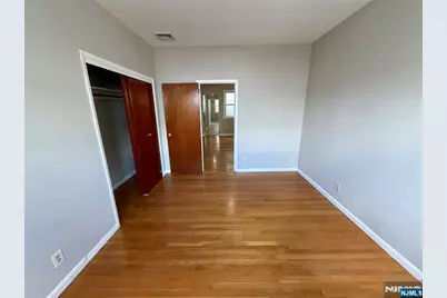 925 Broadway 2A #2A, Bayonne, NJ 07002 - Photo 6